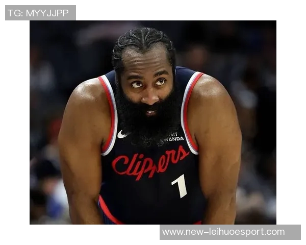 快船半场小幅领先广州小卡三分火力全开哈登助攻频频奥拉迪波表现抢眼